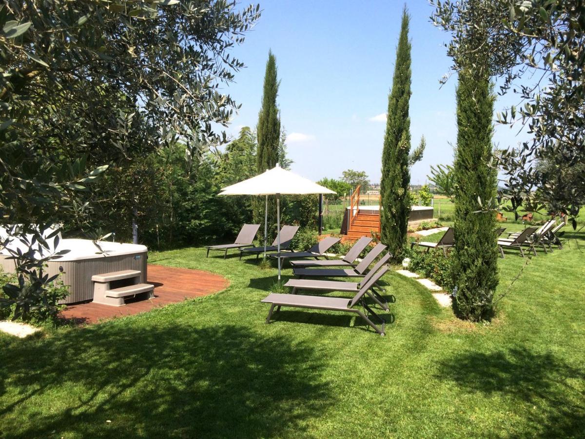 Agriturismo Al Tralcio Валеджо-суль-Минчо Экстерьер фото