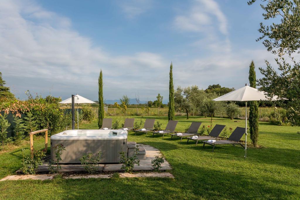 Agriturismo Al Tralcio Валеджо-суль-Минчо Экстерьер фото