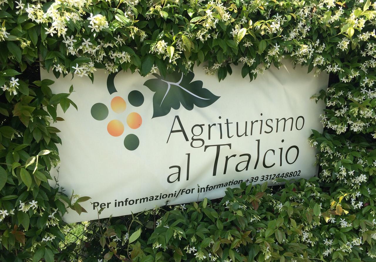 Agriturismo Al Tralcio Валеджо-суль-Минчо Экстерьер фото
